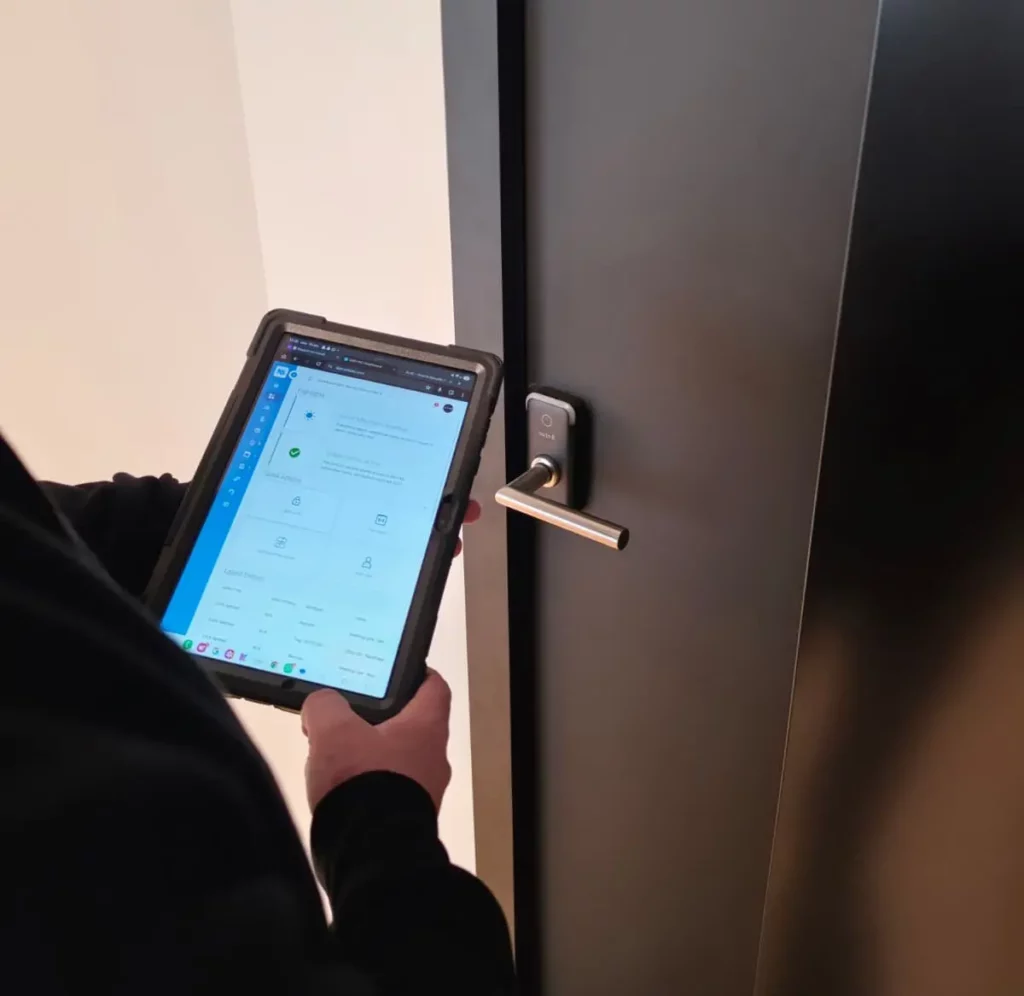 Contrôle d'accès électronique par un serrurier Neuchâtel